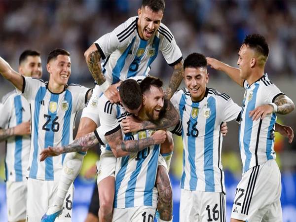 Tin bóng đá trưa 24/3: Messi đã tỏa sáng trong trận giao hữu